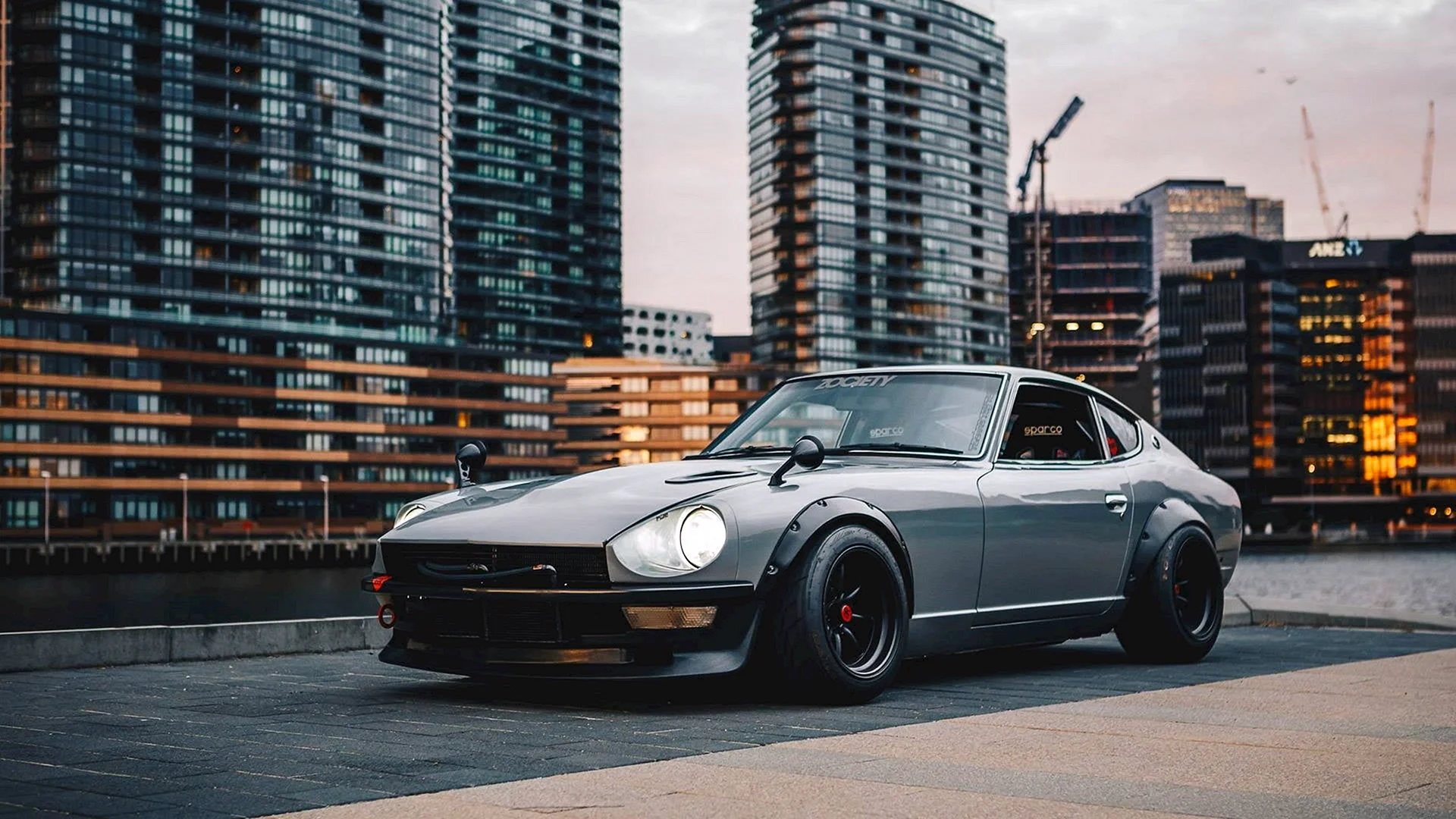 Nissan Fairlady 240z Wallpaper