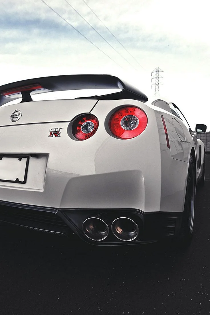 Nissan R35 Gtr Wear Wallpaper For iPhone