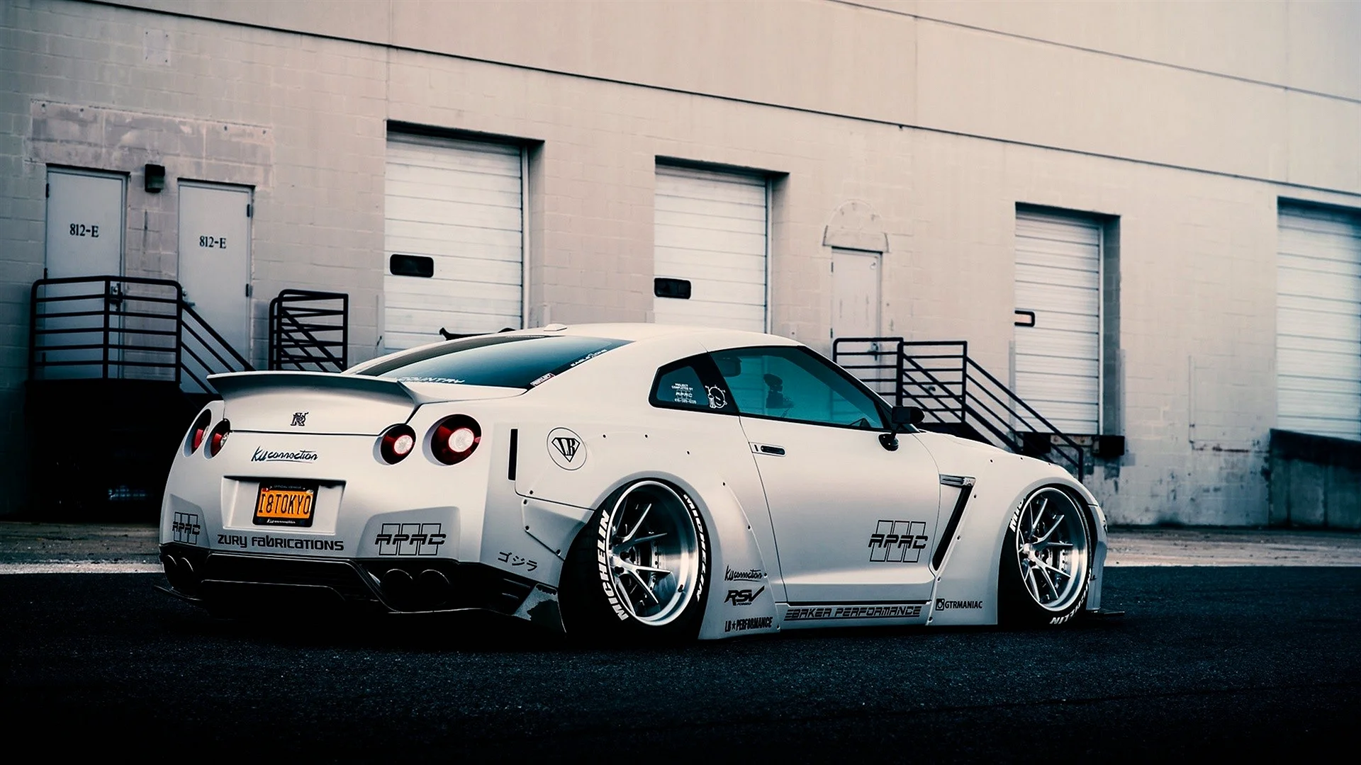 Nissan Skyline Gtr 35 Wallpaper