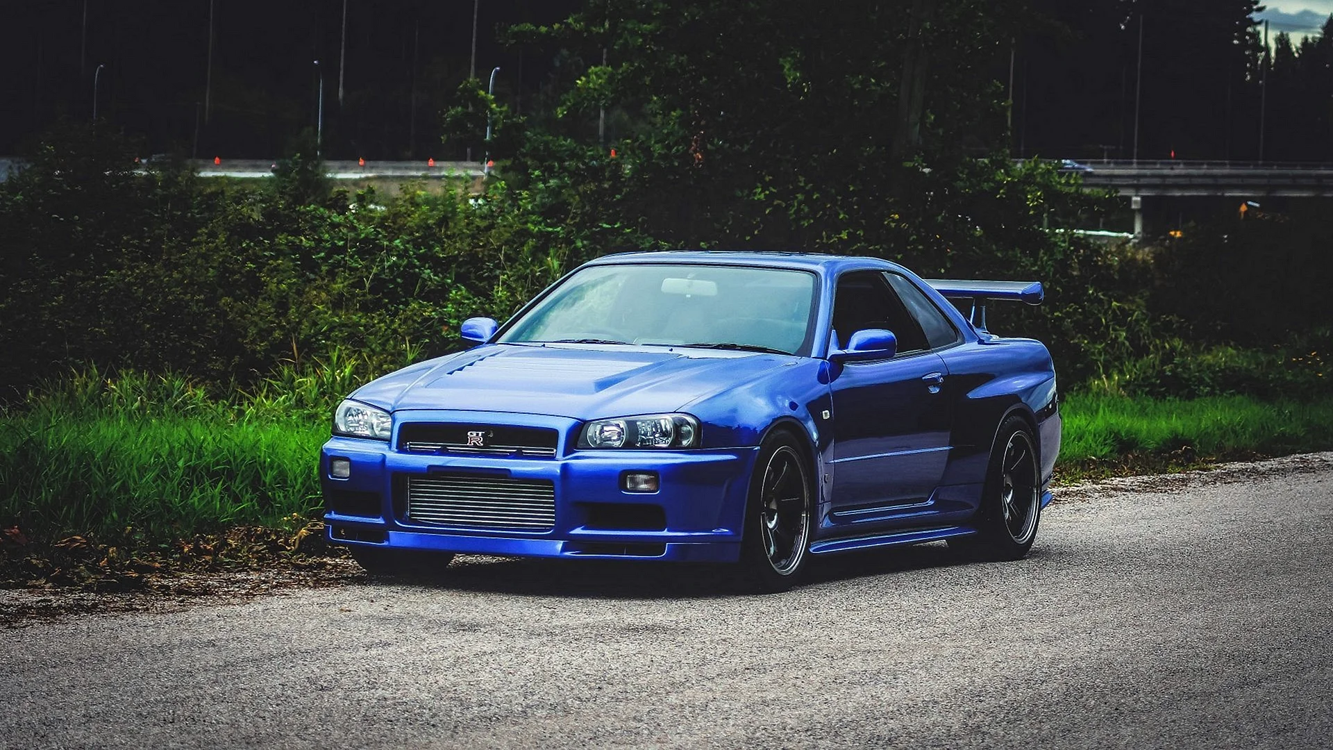 Nissan Skyline R34 Wallpaper