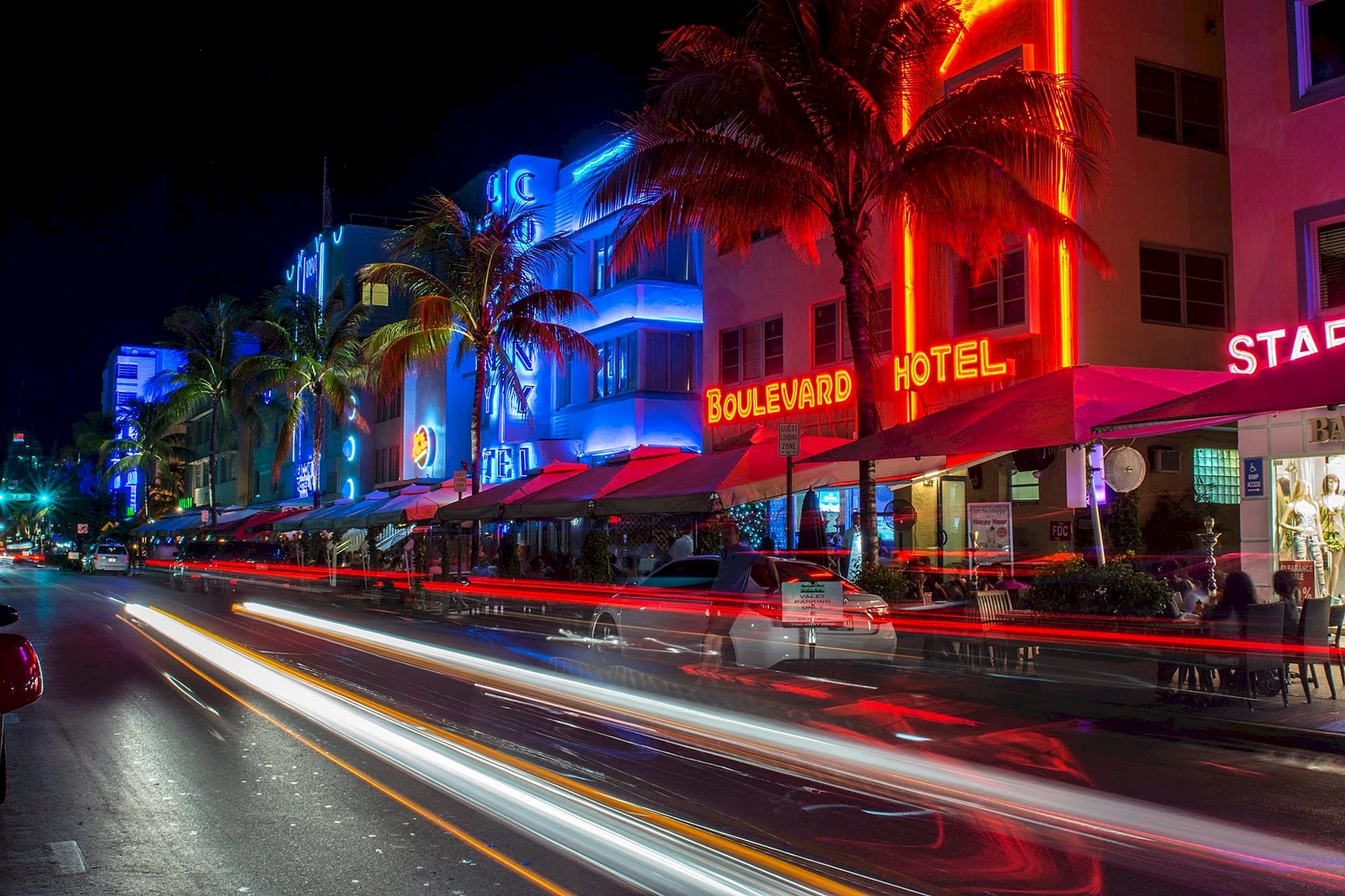 Ocean Drive Miami Wallpaper