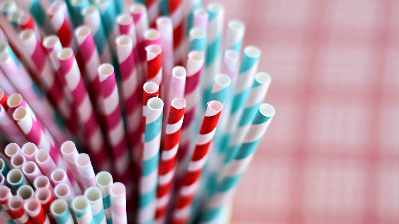 Paper And Plastic Straws Market Wallpaper