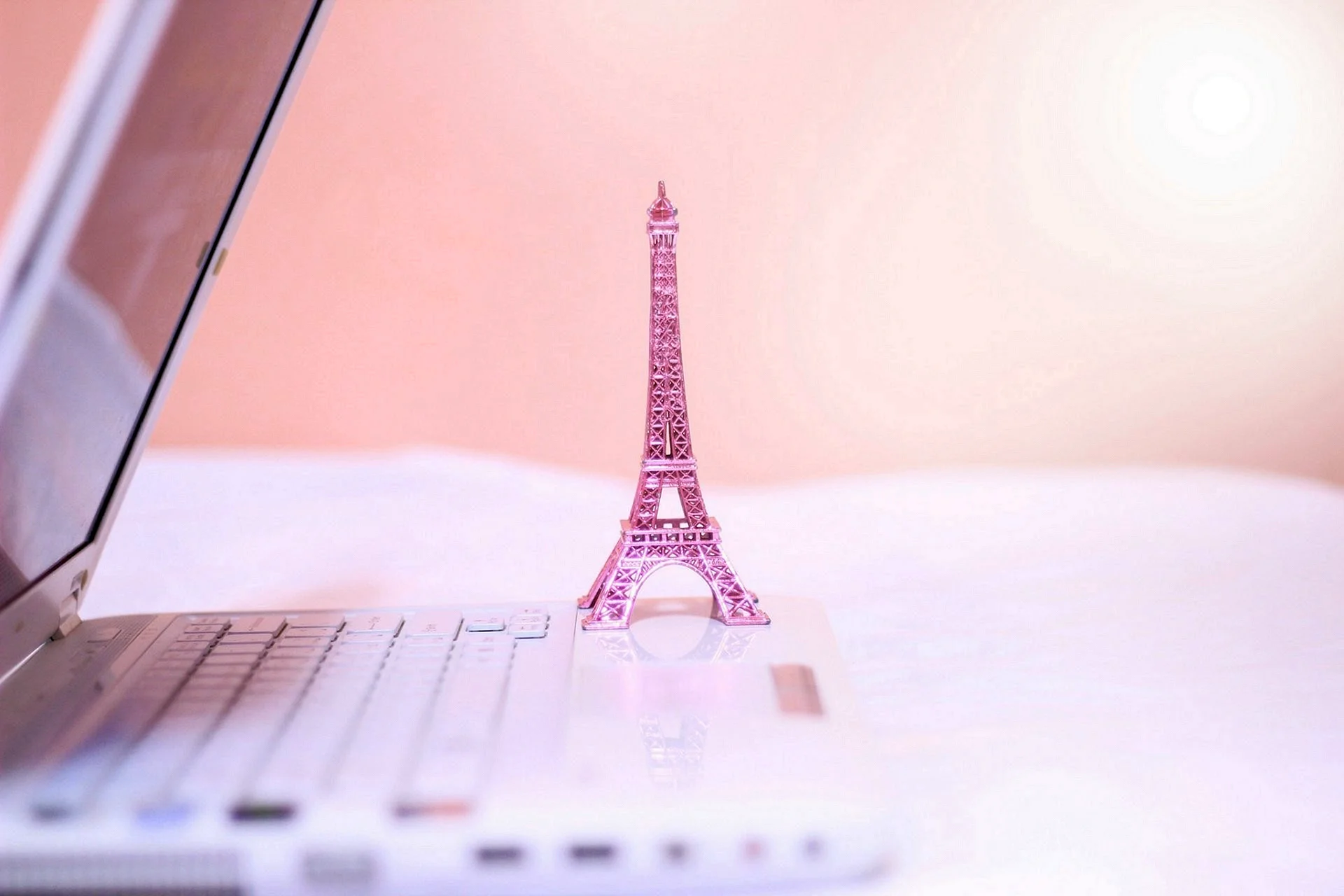 Pink Eiffel Tower Wallpaper