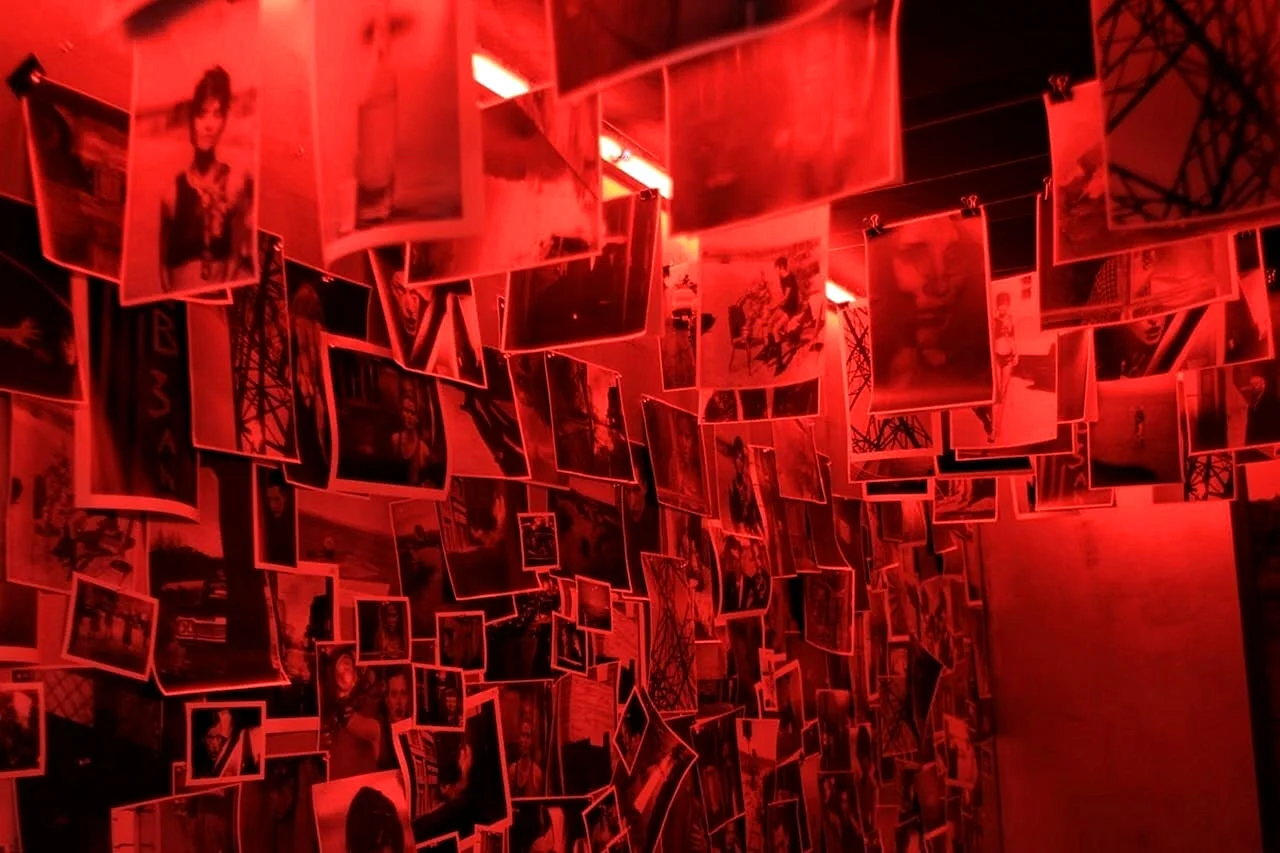 Red Aesthetic Wallpaper