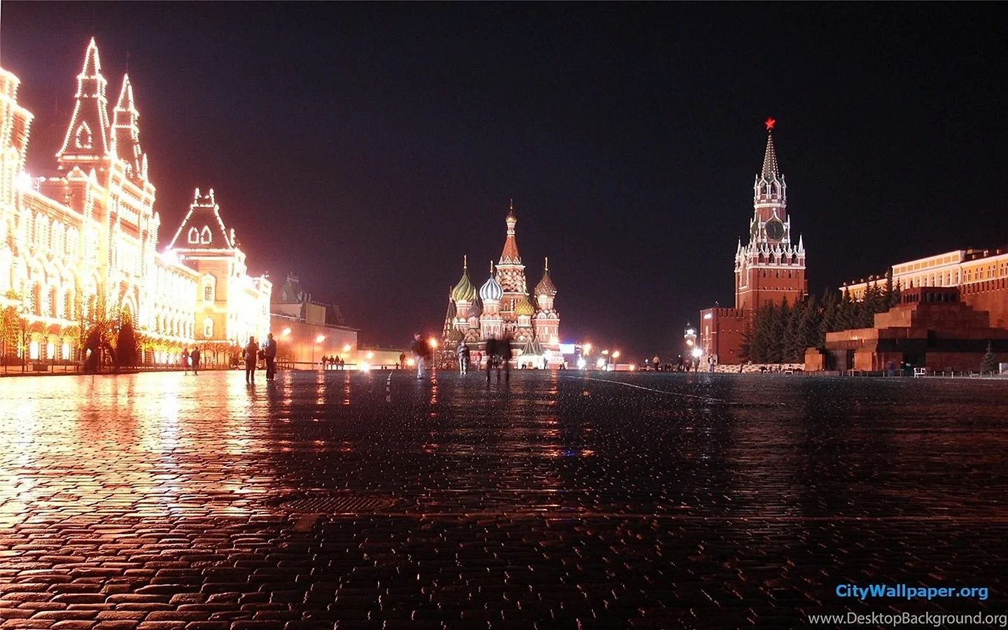 Red Square Wallpaper