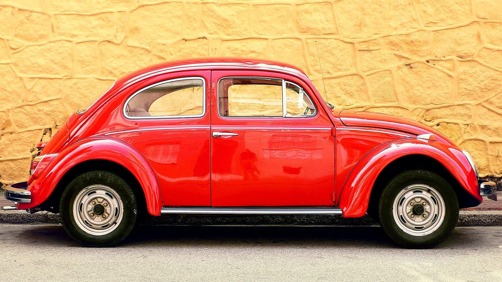 Red Volkswagen Beetle Wallpaper