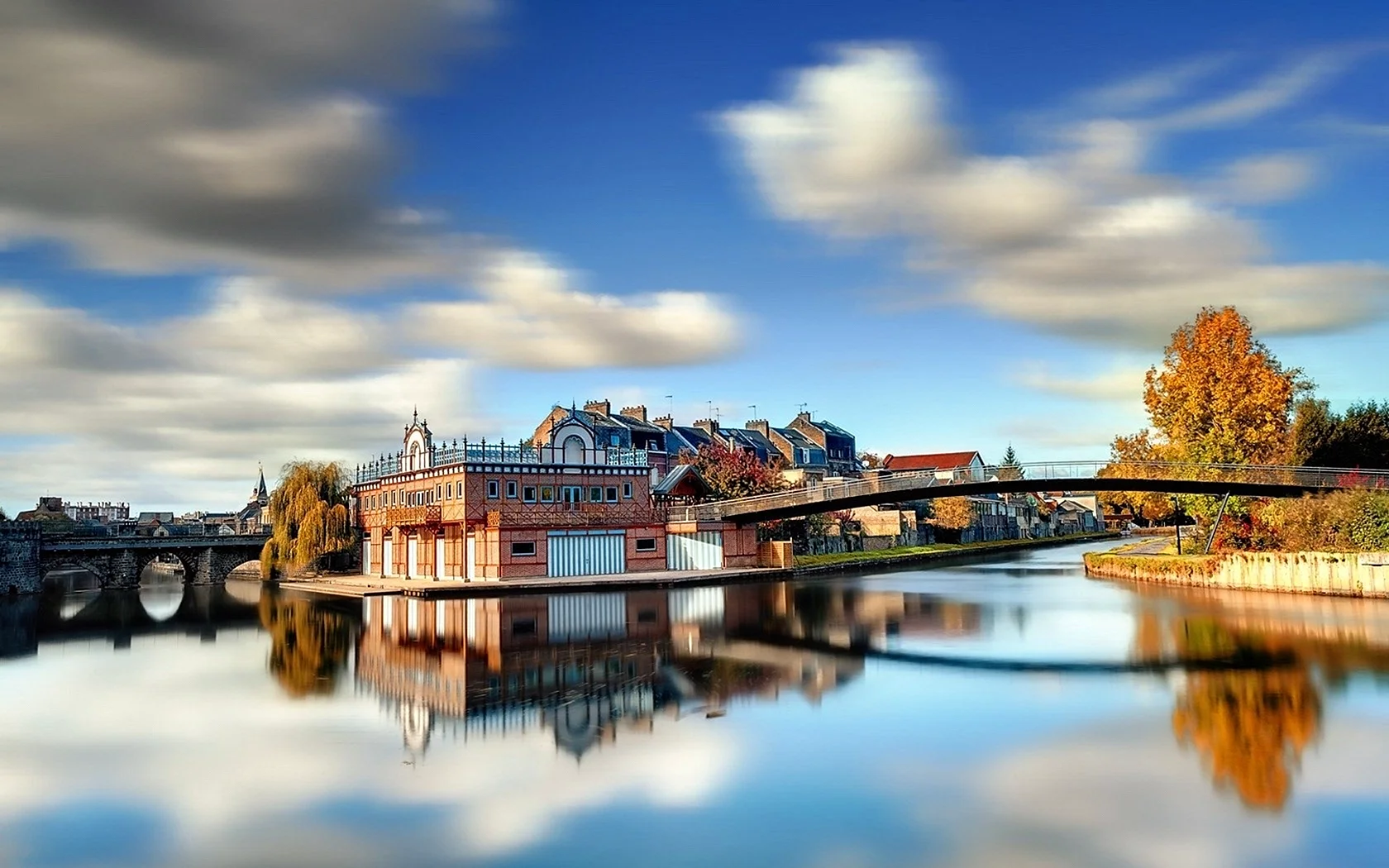 River City Bridge Wallpaper
