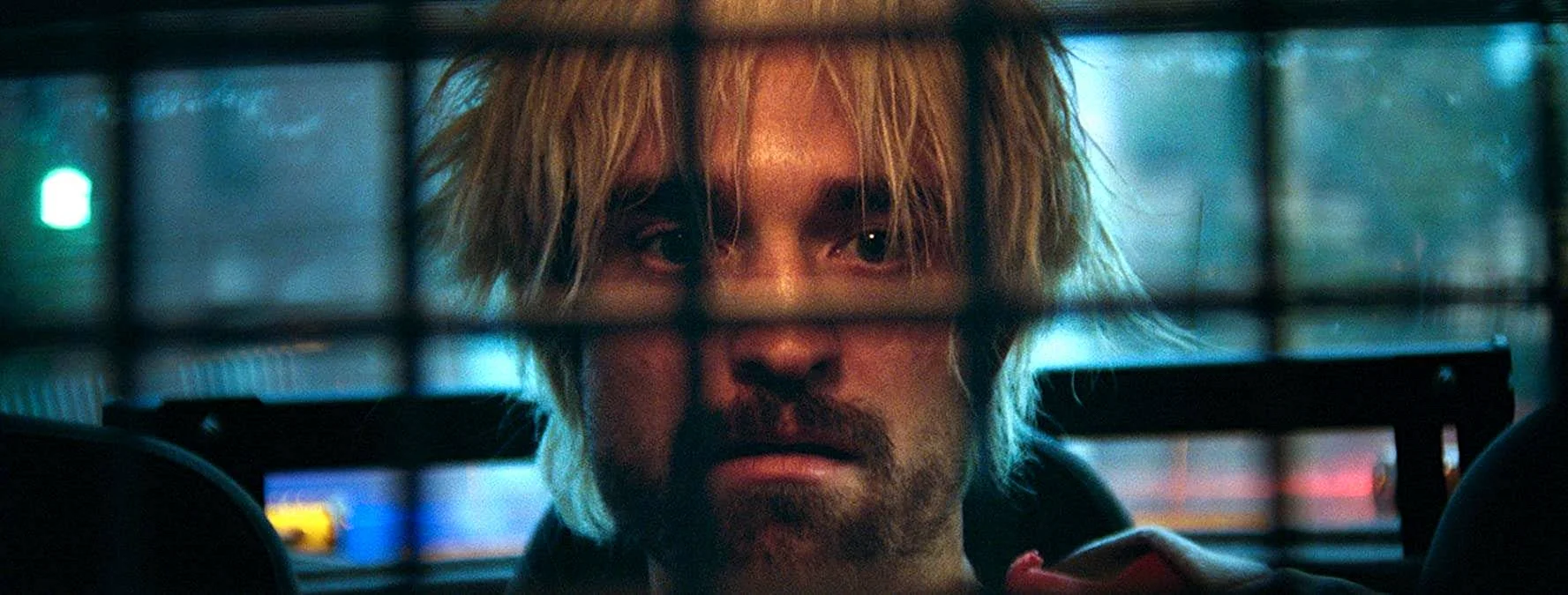 Robert Pattinson Good Time Wallpaper