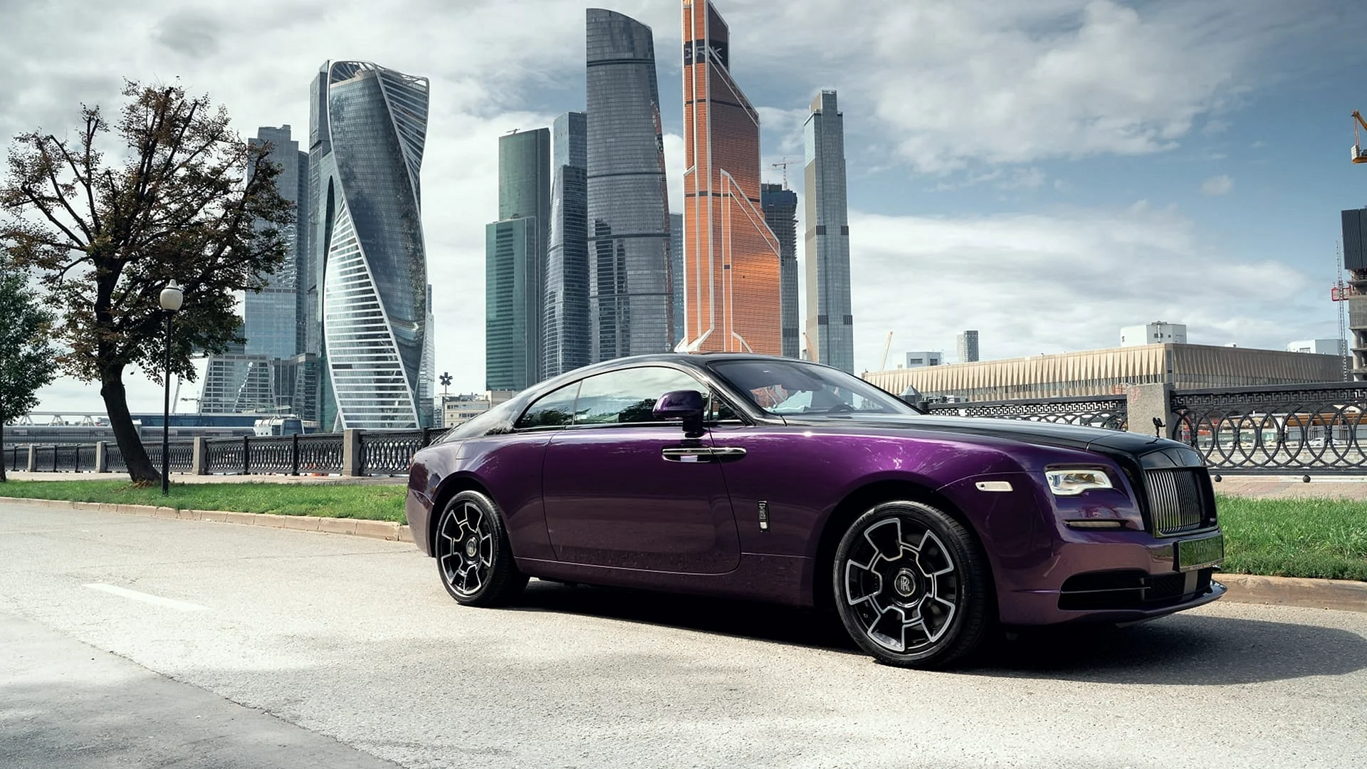 Rolls-Royce Wraith 2019 Wallpaper