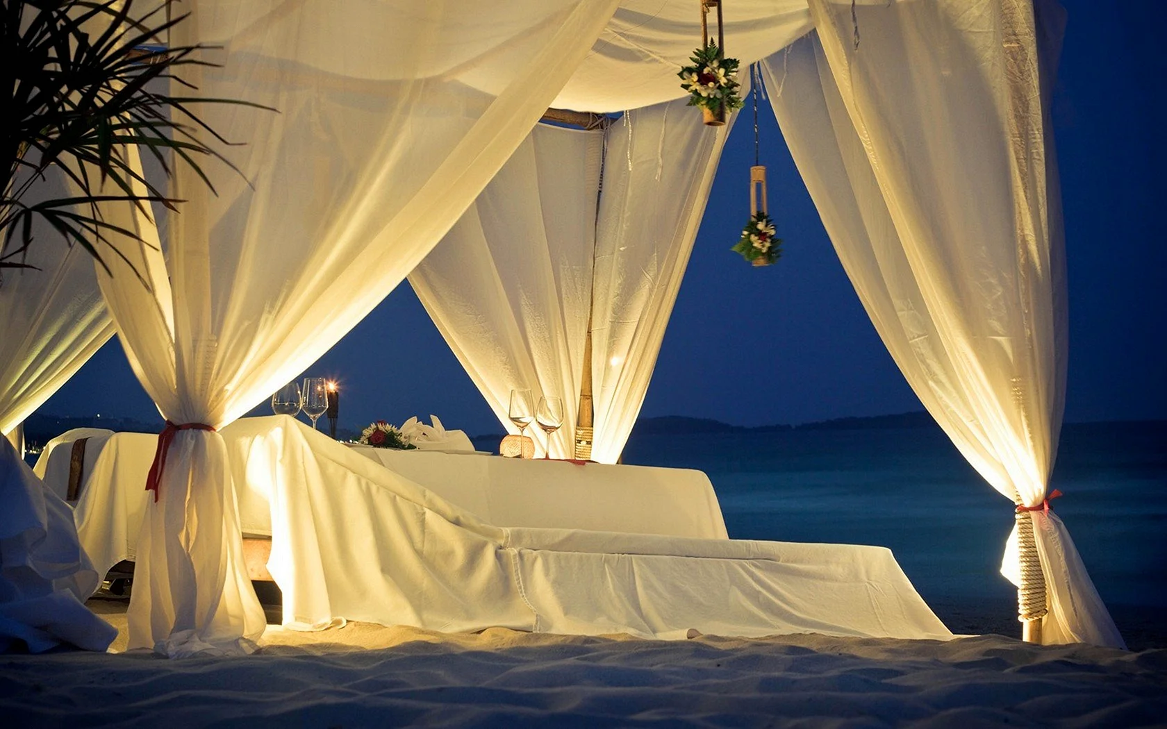 Romantic Beach Night Bed Wallpaper