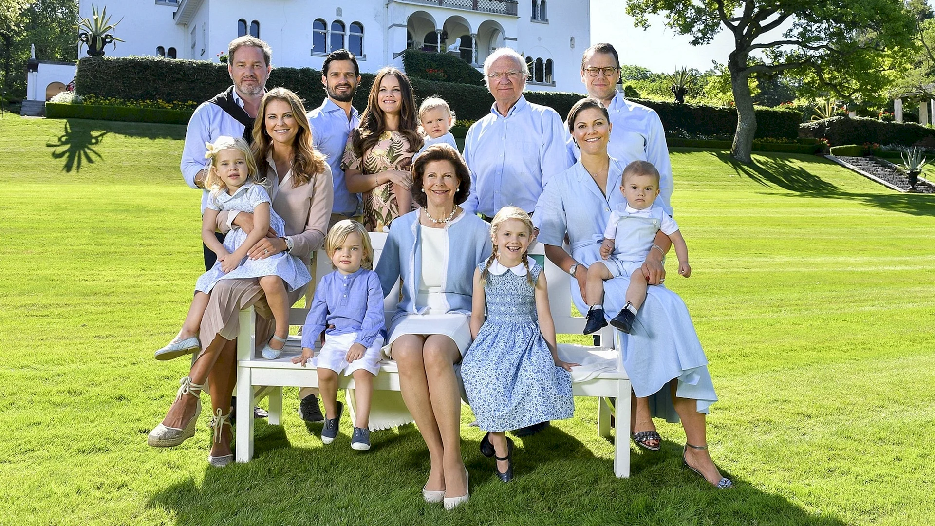 Royal Family Sweden Wallpaper
