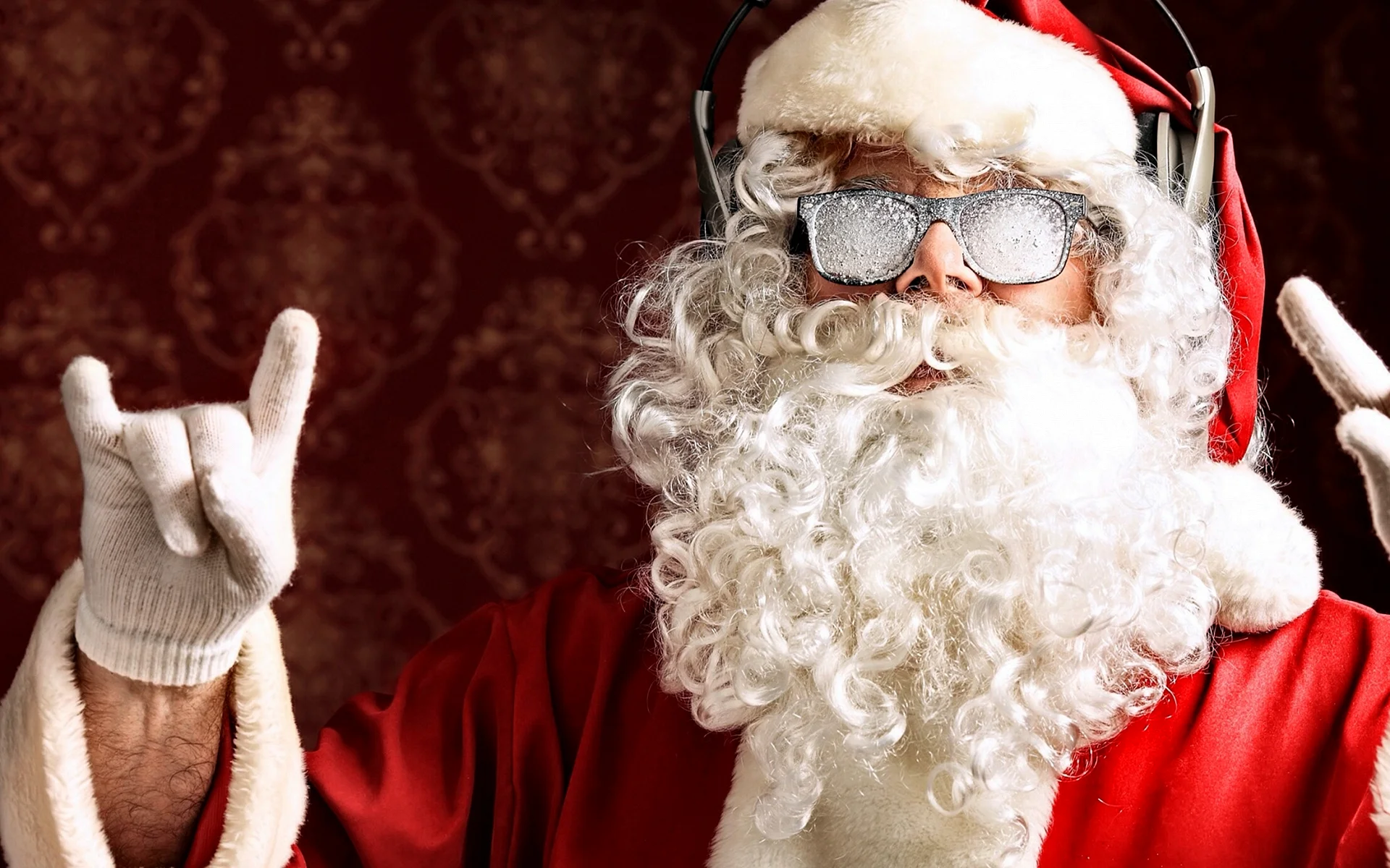 Santa Claus Rock Wallpaper