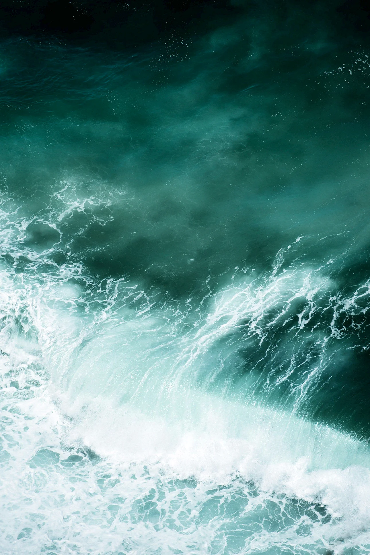 Seawaves Wallpaper For iPhone