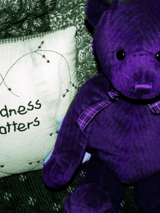 Sheer Purple Teddy Wallpaper