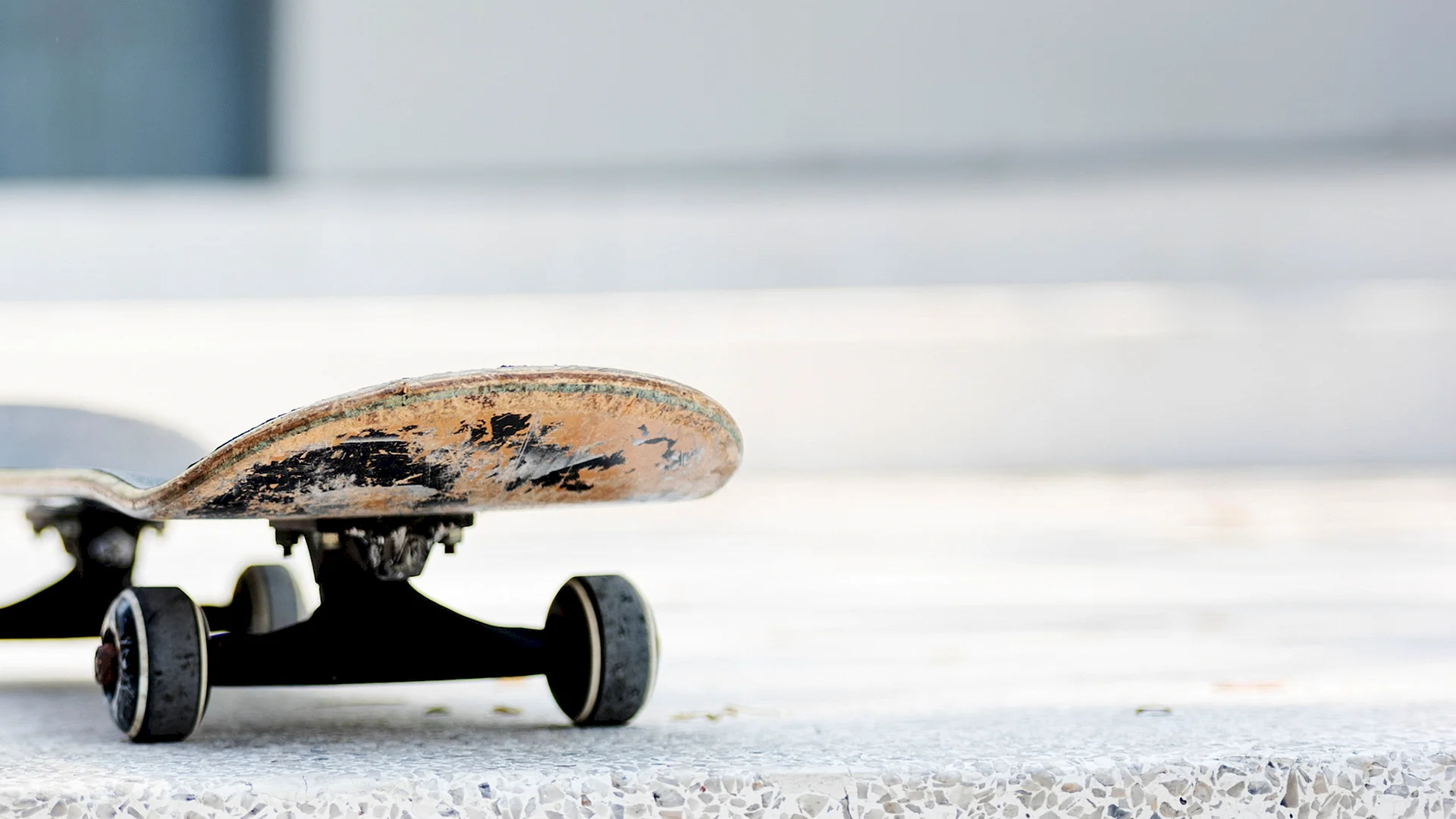 Skateboard Front Wallpaper