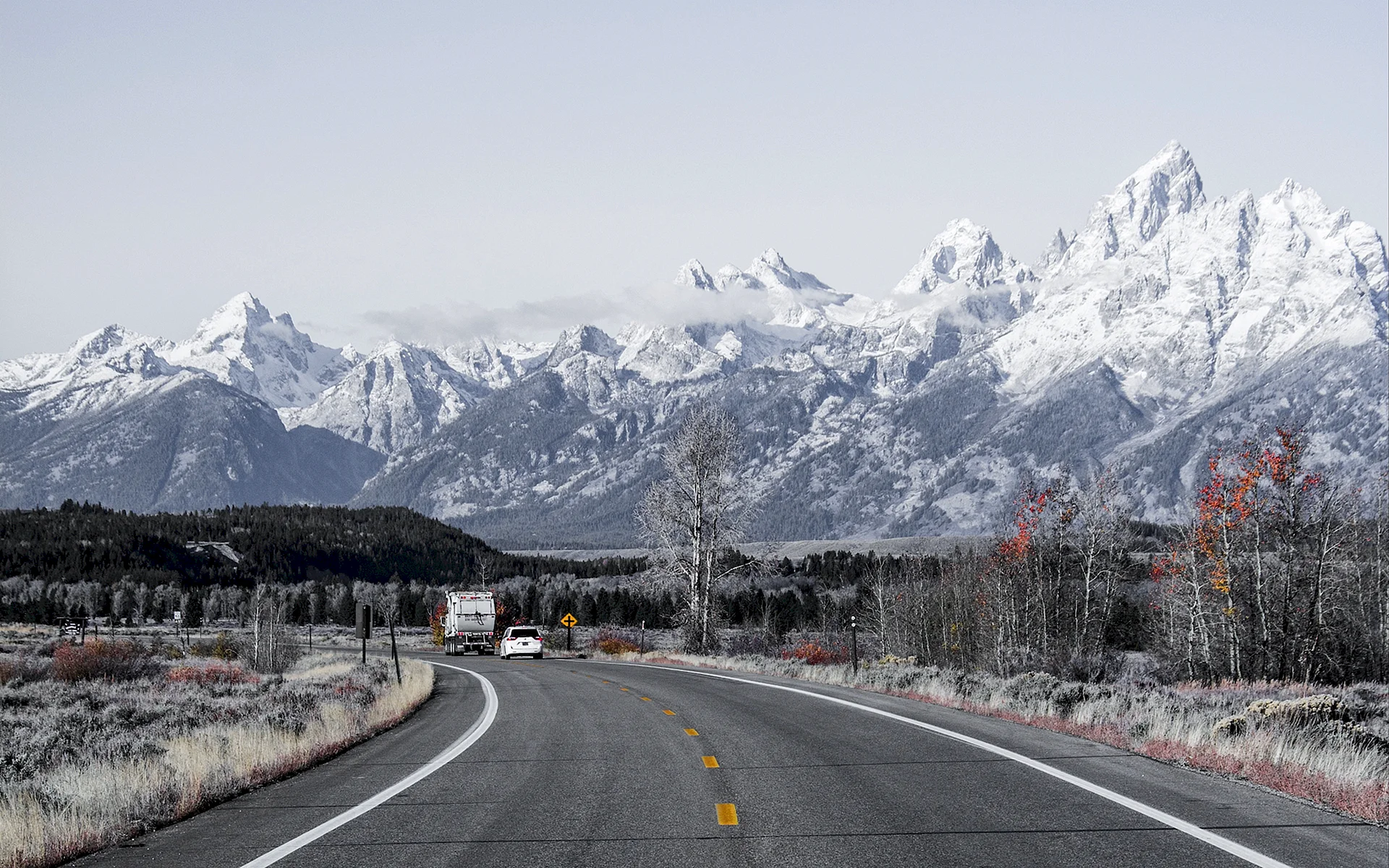 Snow Mountain Road Wallpaper