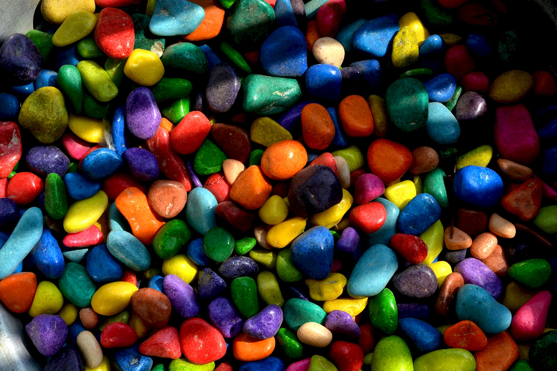 The Pebbles Color Wallpaper