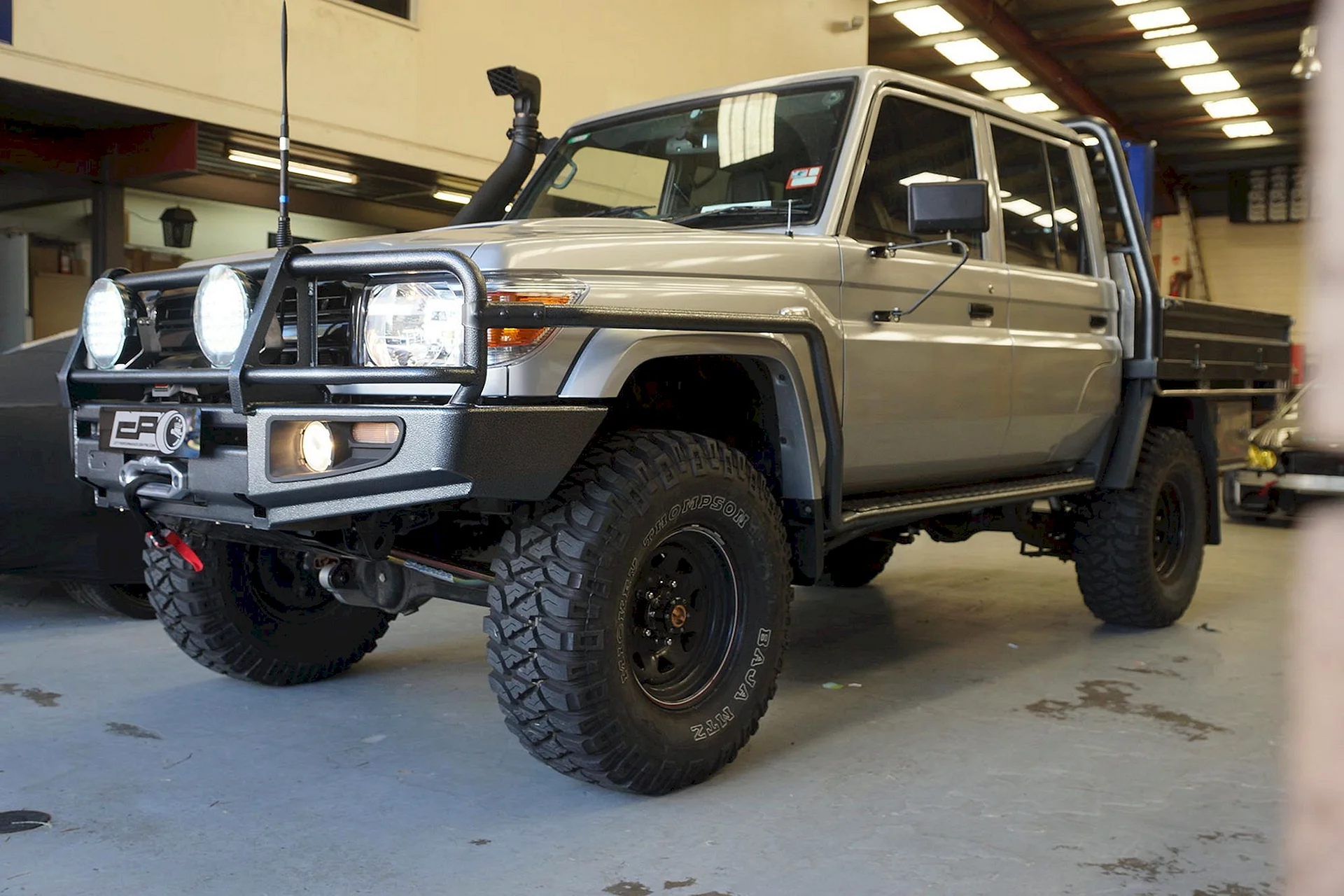 Toyota Land Cruiser 79 Custom Wallpaper