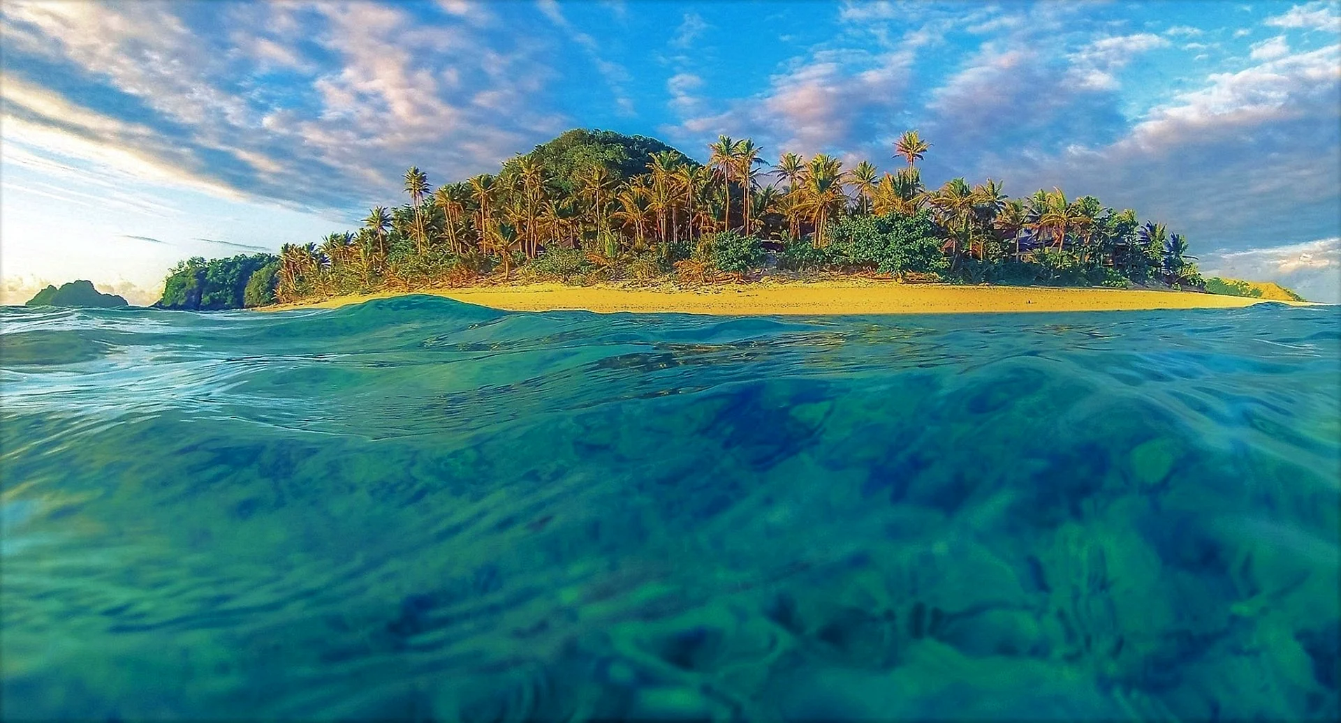 Tropical Island Wallpaper