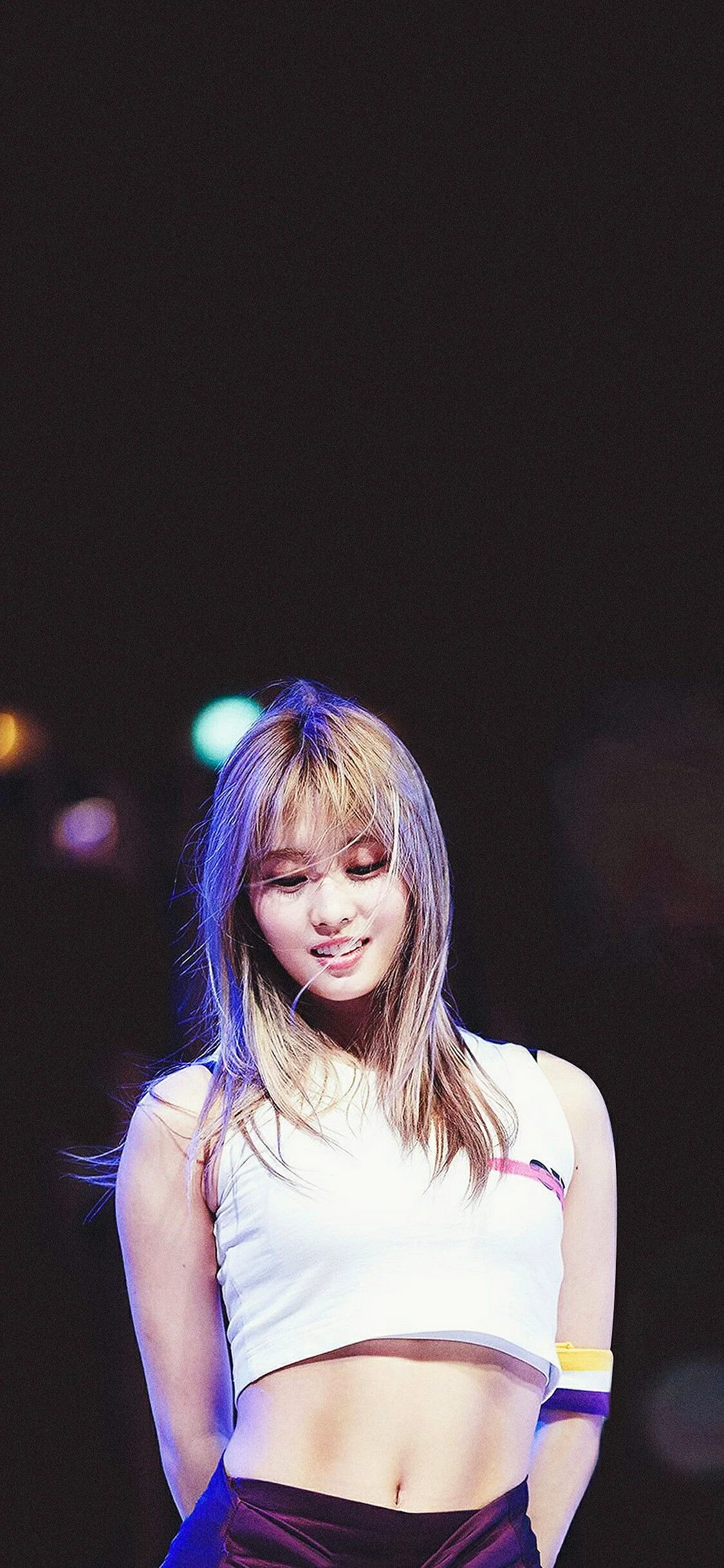 Twice Momo Wallpaper For iPhone