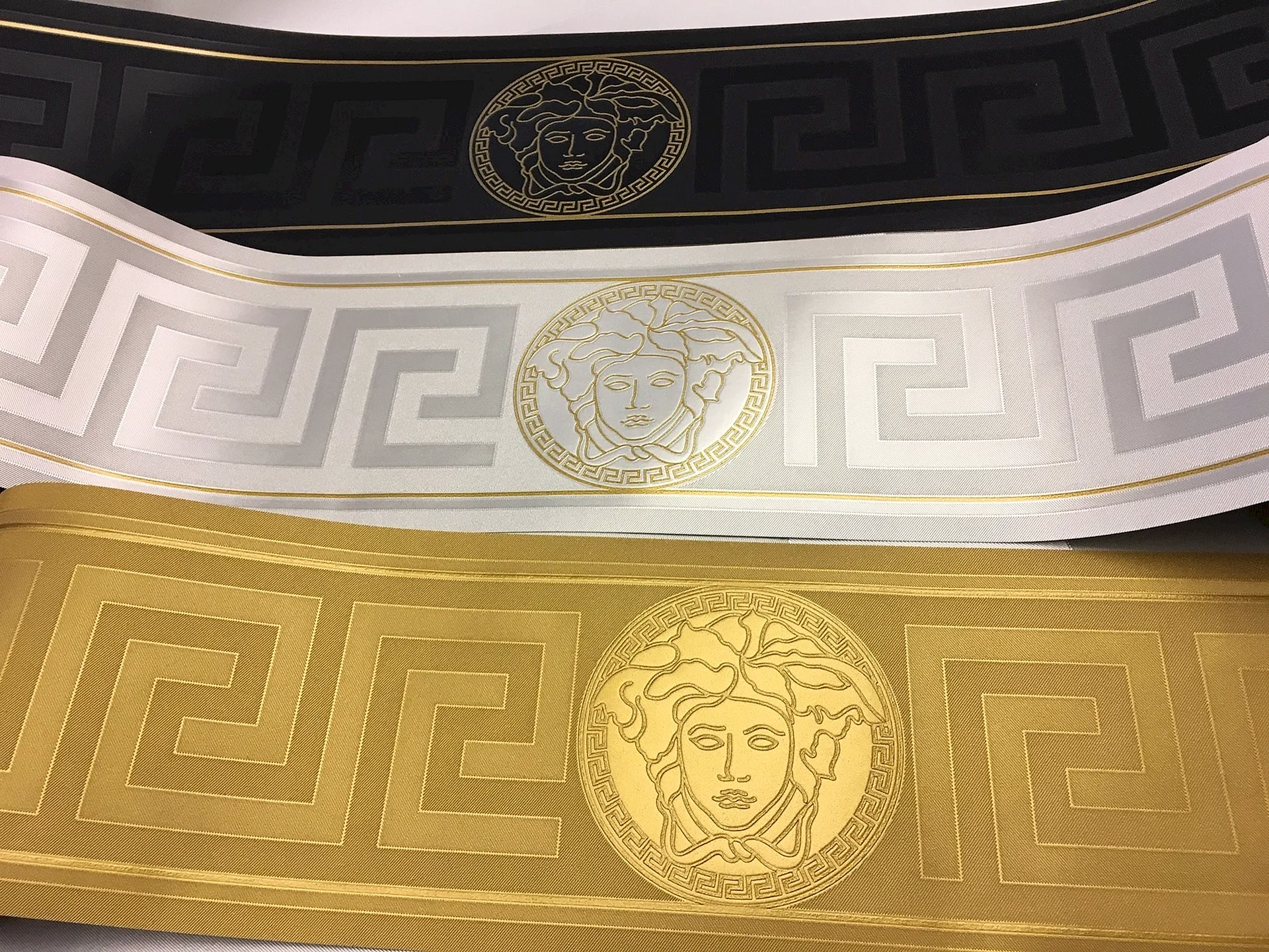 Versace Border Wallpaper