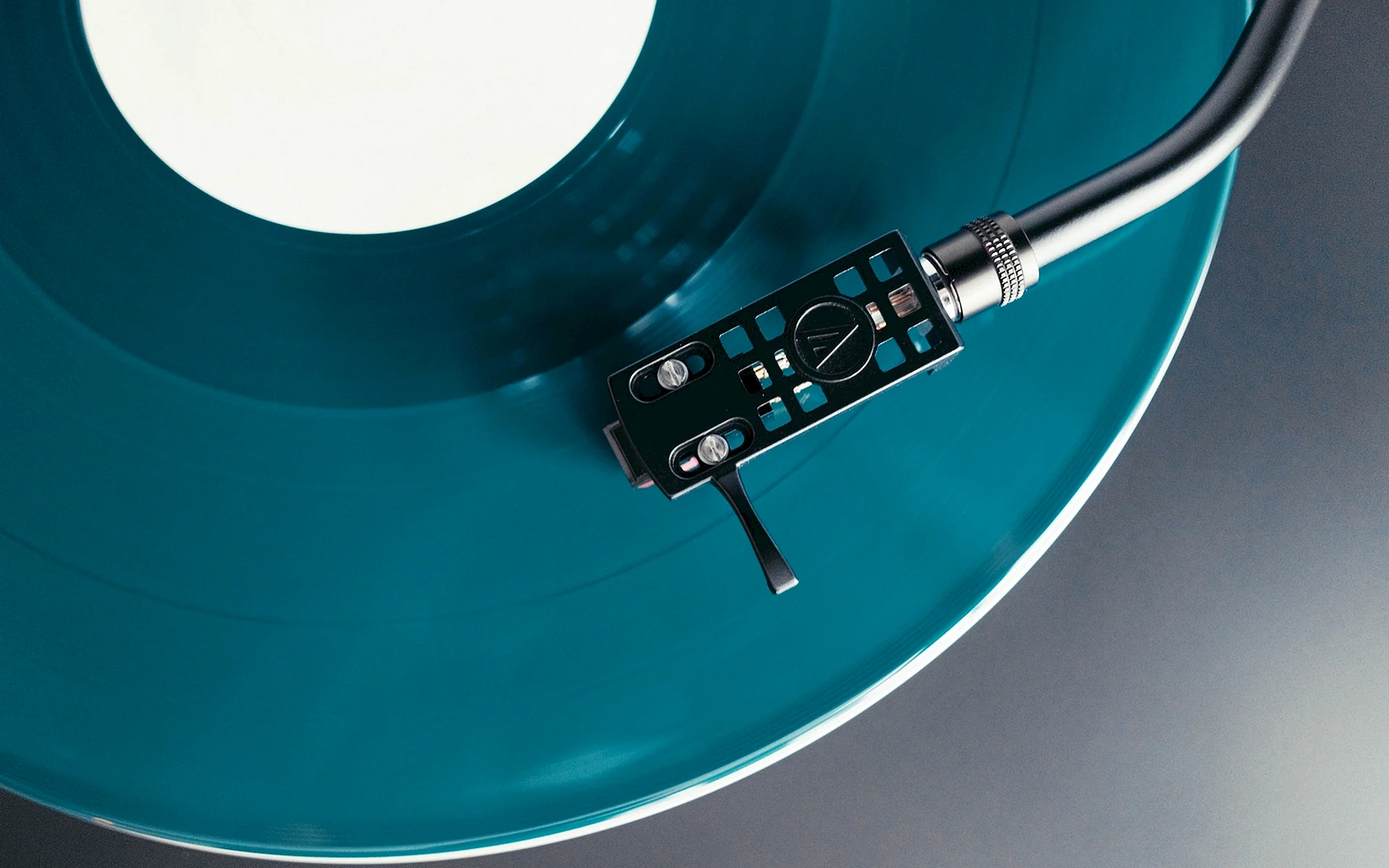 Vinyl Turntable Wallpaper