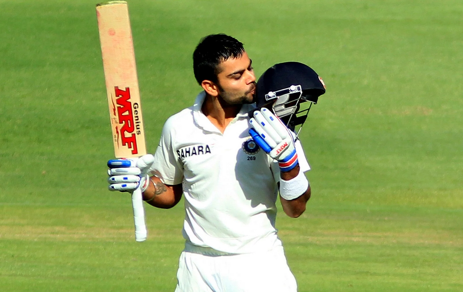 Virat Kohli Wallpaper