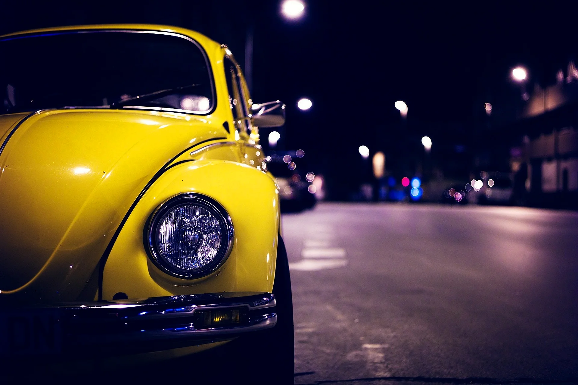 Volkswagen Beetle Car Wallpaper