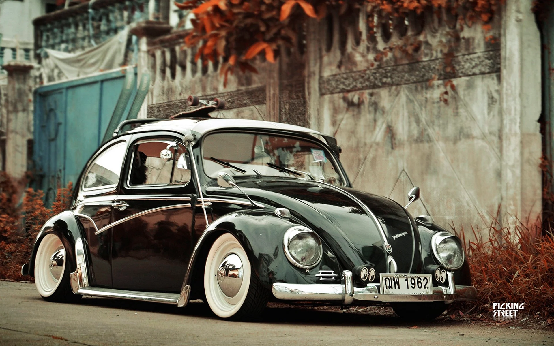 Volkswagen Black Beetle Wallpaper