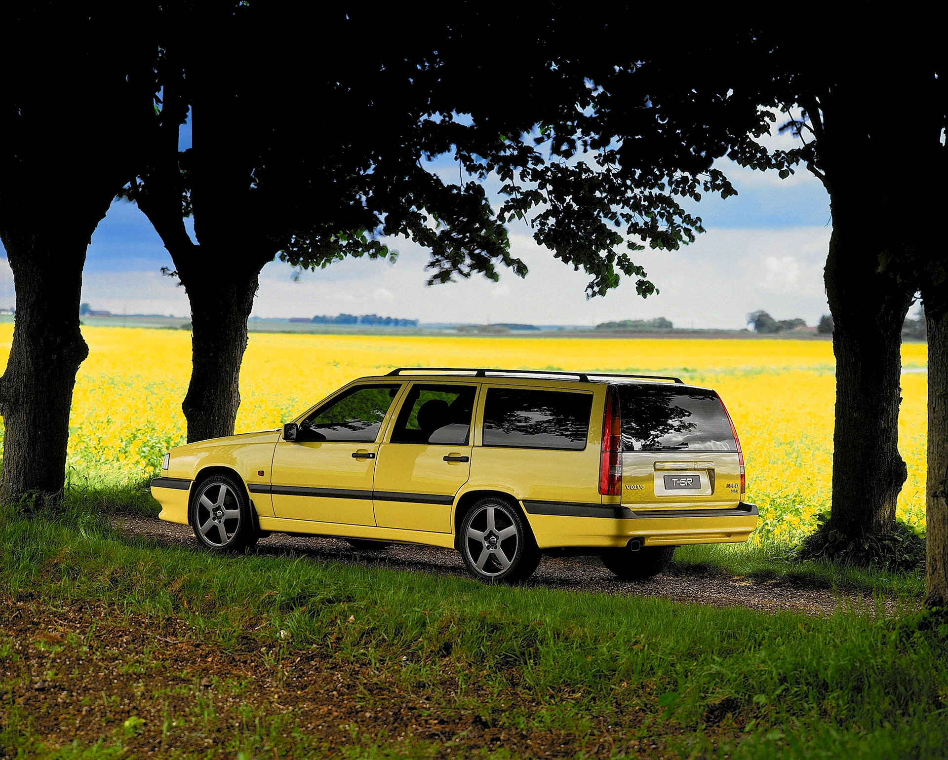 Volvo 850r Wagon Wallpaper