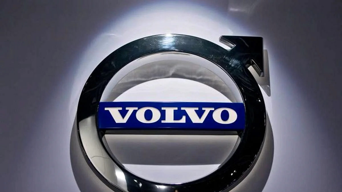 Volvo Logo Transparent Wallpaper