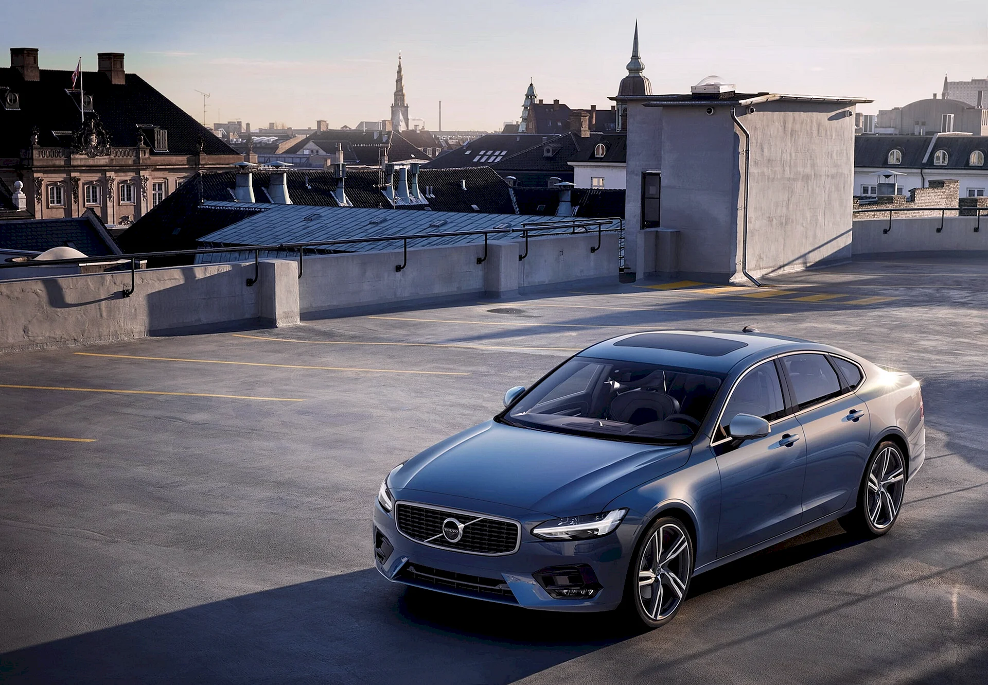 Volvo S90 R-Design Wallpaper