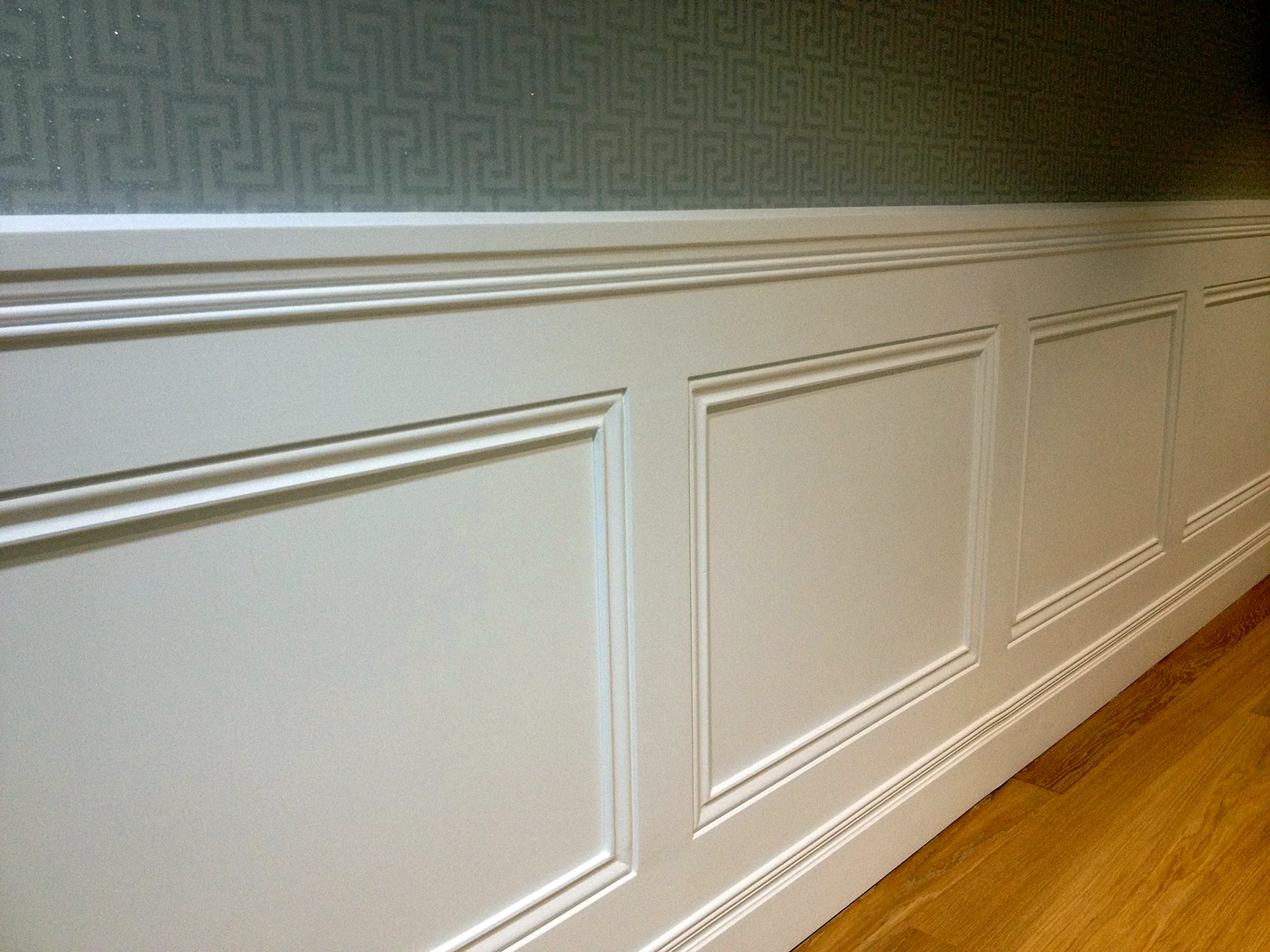 Wainscoting Panels Wallpaper