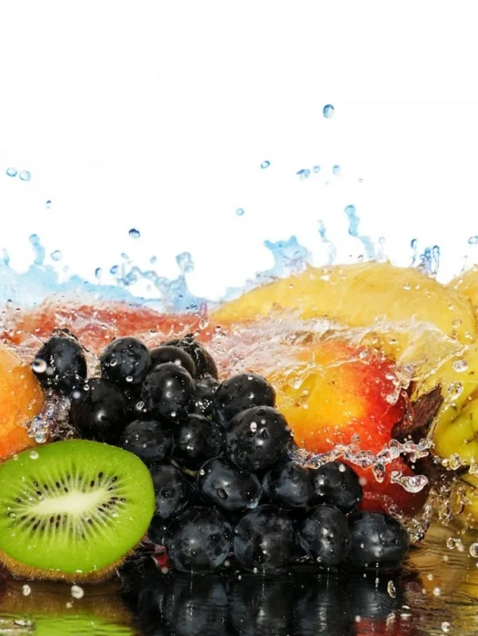 Water Splash Fruits Wallpaper