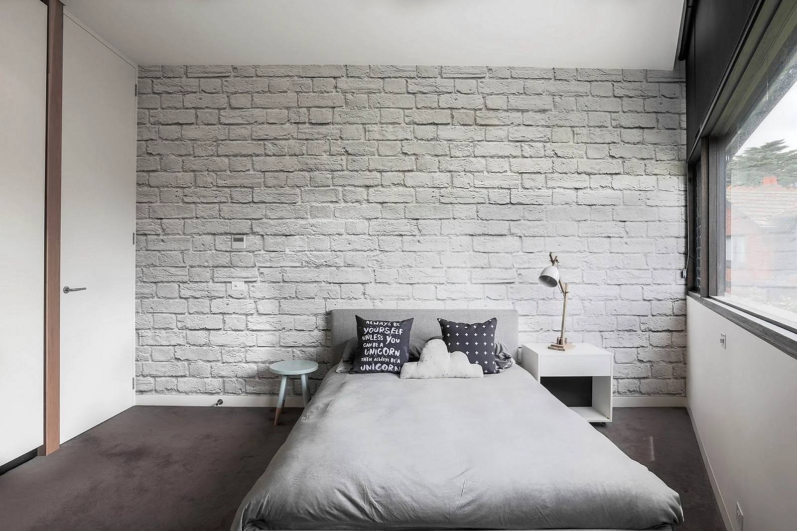 White Brick Design Wallpaper