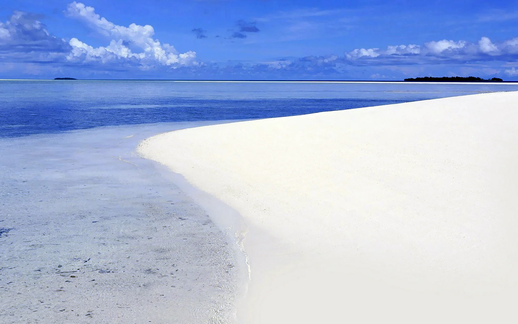 White Sand Beach Wallpaper