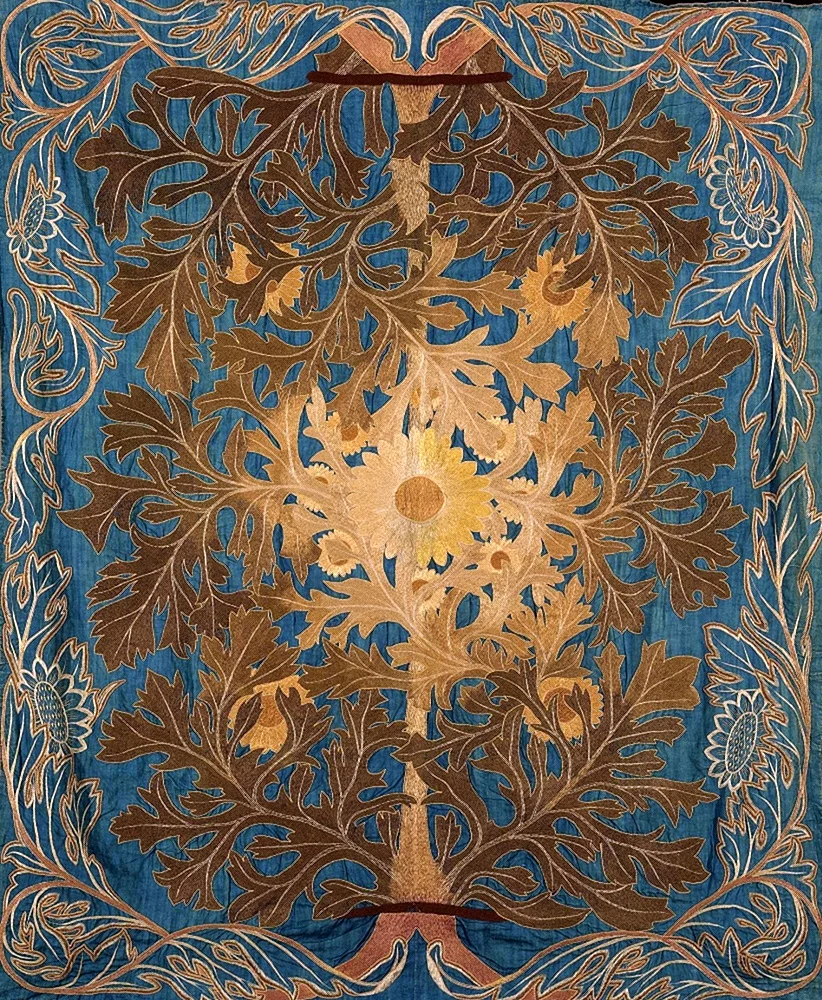 William Morris 14 Century Wallpaper