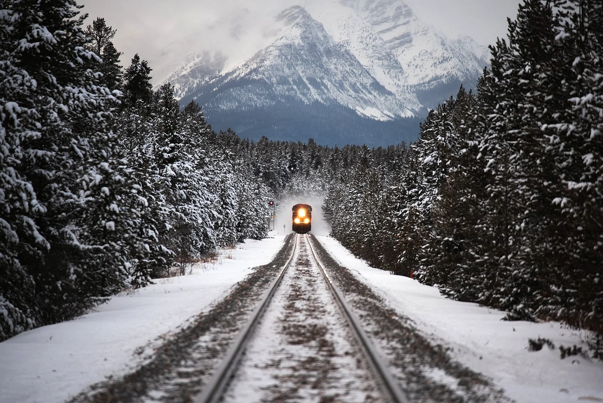 Winter Train Wallpaper