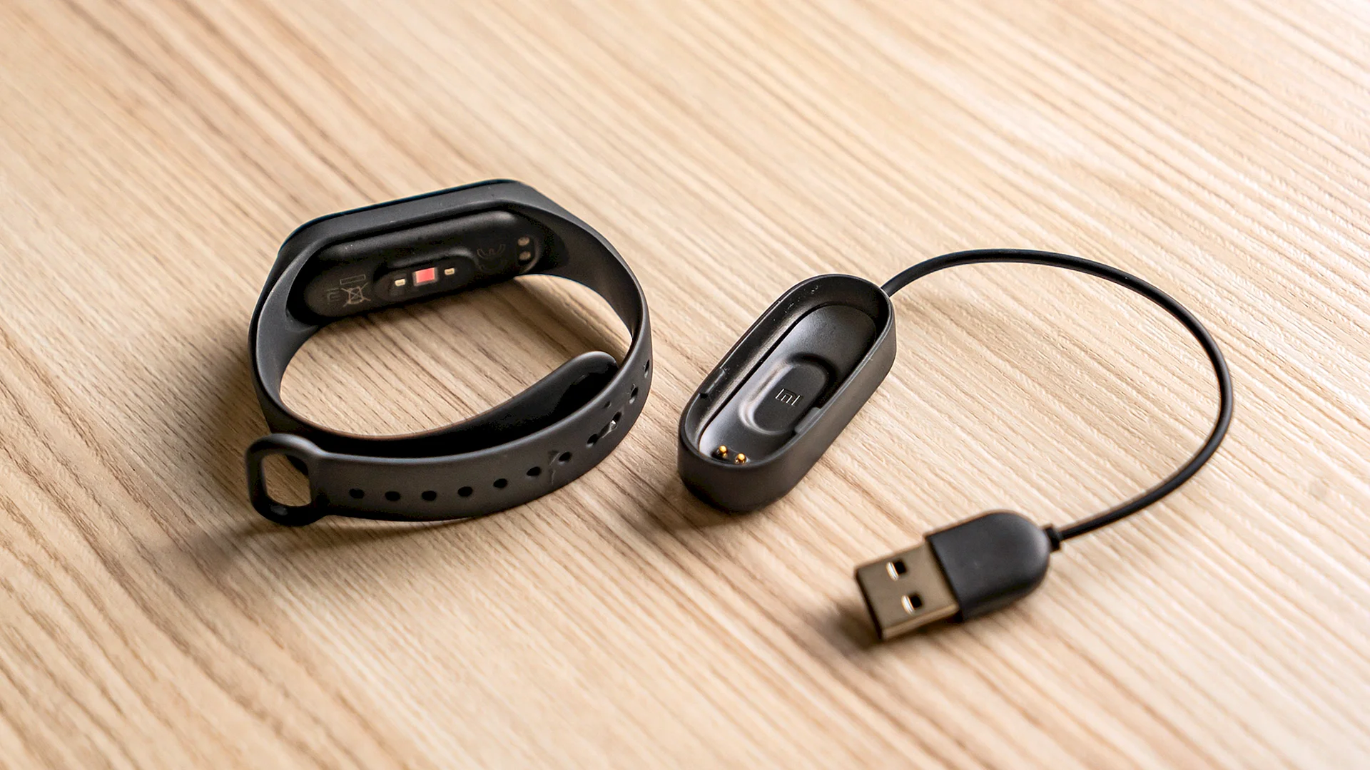 Xiaomi Mi Band 3 Charger Cable For Smart Band Charging Wallpaper