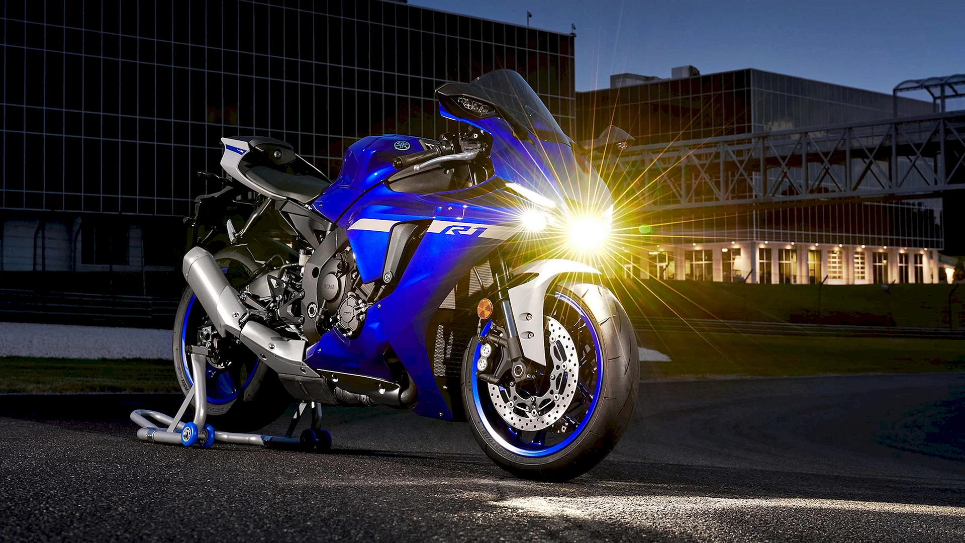 Yamaha Yzf-R1 2021 Wallpaper