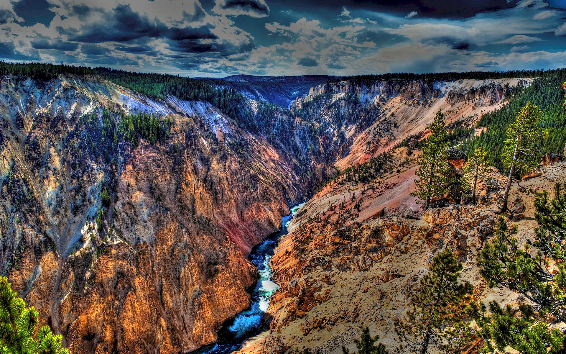 Yellowstone Wallpaper